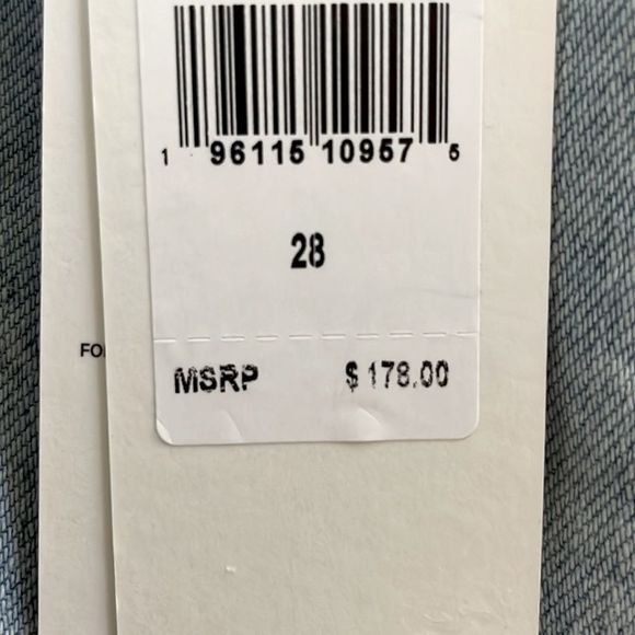 7 FOR ALL MANKIND PAPERBAG SHORT IN TUBEROSE 183/009 - Picture 4 of 4